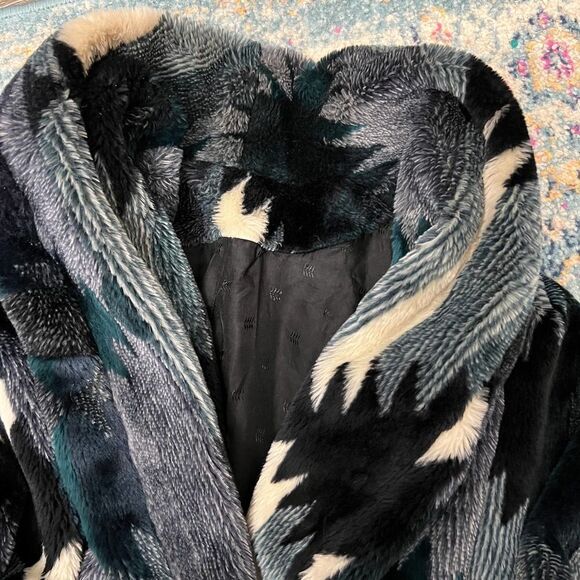 Vintage Style Blue Striped Boho Printed Teddy Open Front Coat - Picture 7 of 7